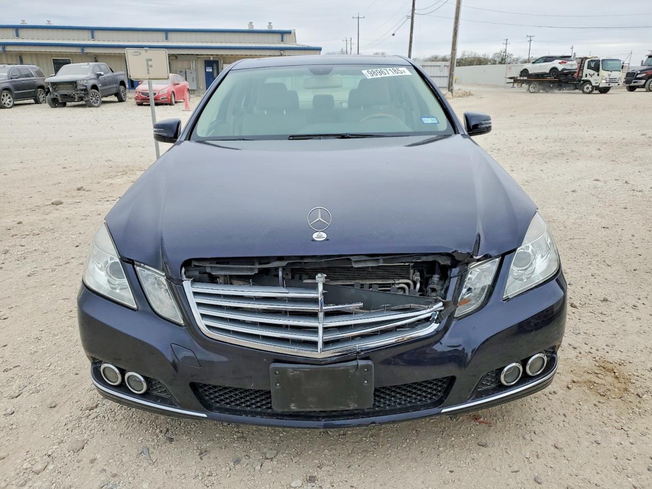 2011 MERCEDES-BENZ E 350 BLUETEC photo 5