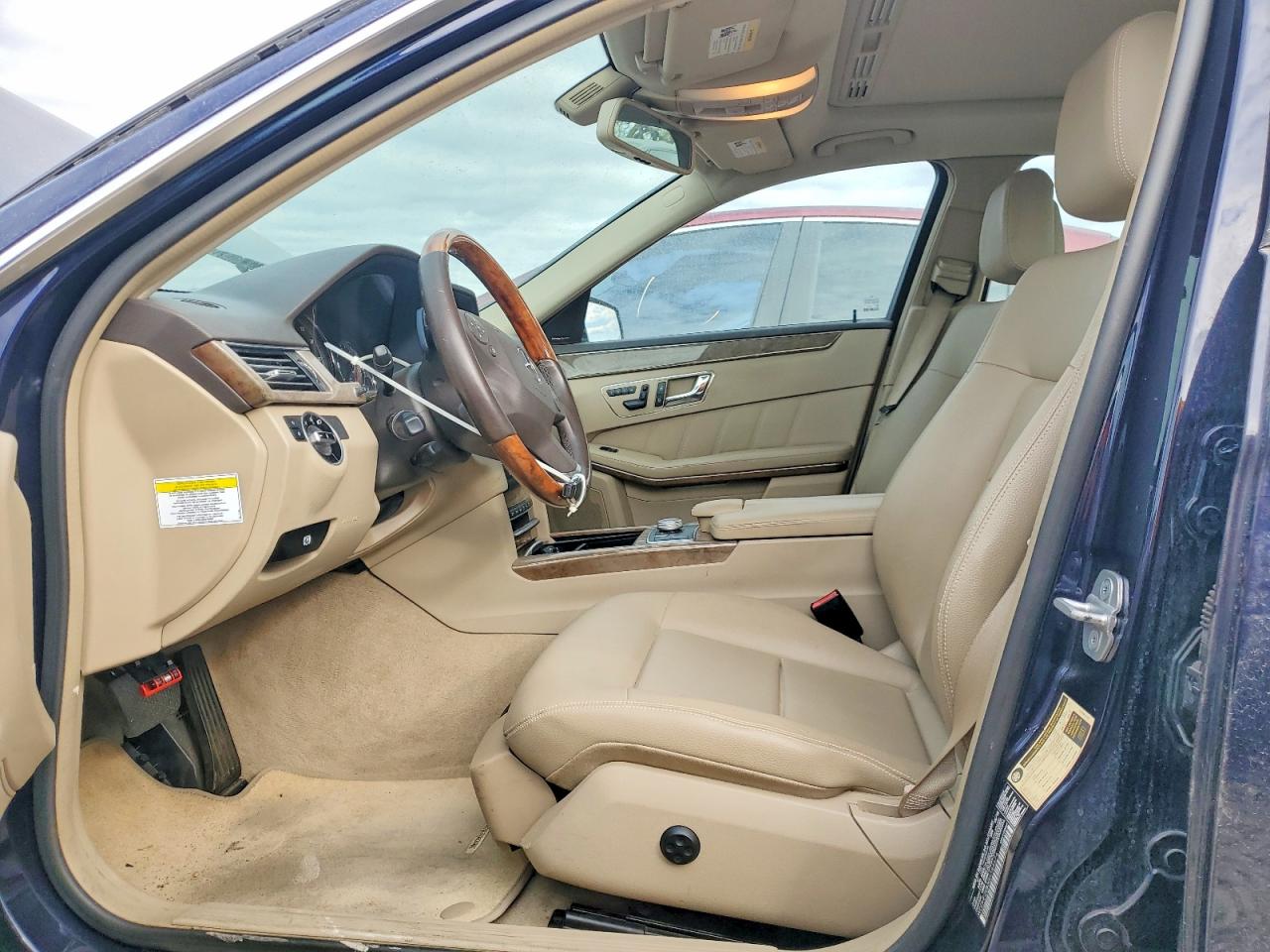 2011 MERCEDES-BENZ E 350 BLUETEC photo 7