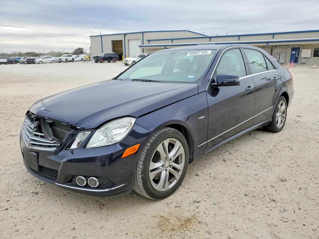 2011 MERCEDES-BENZ E