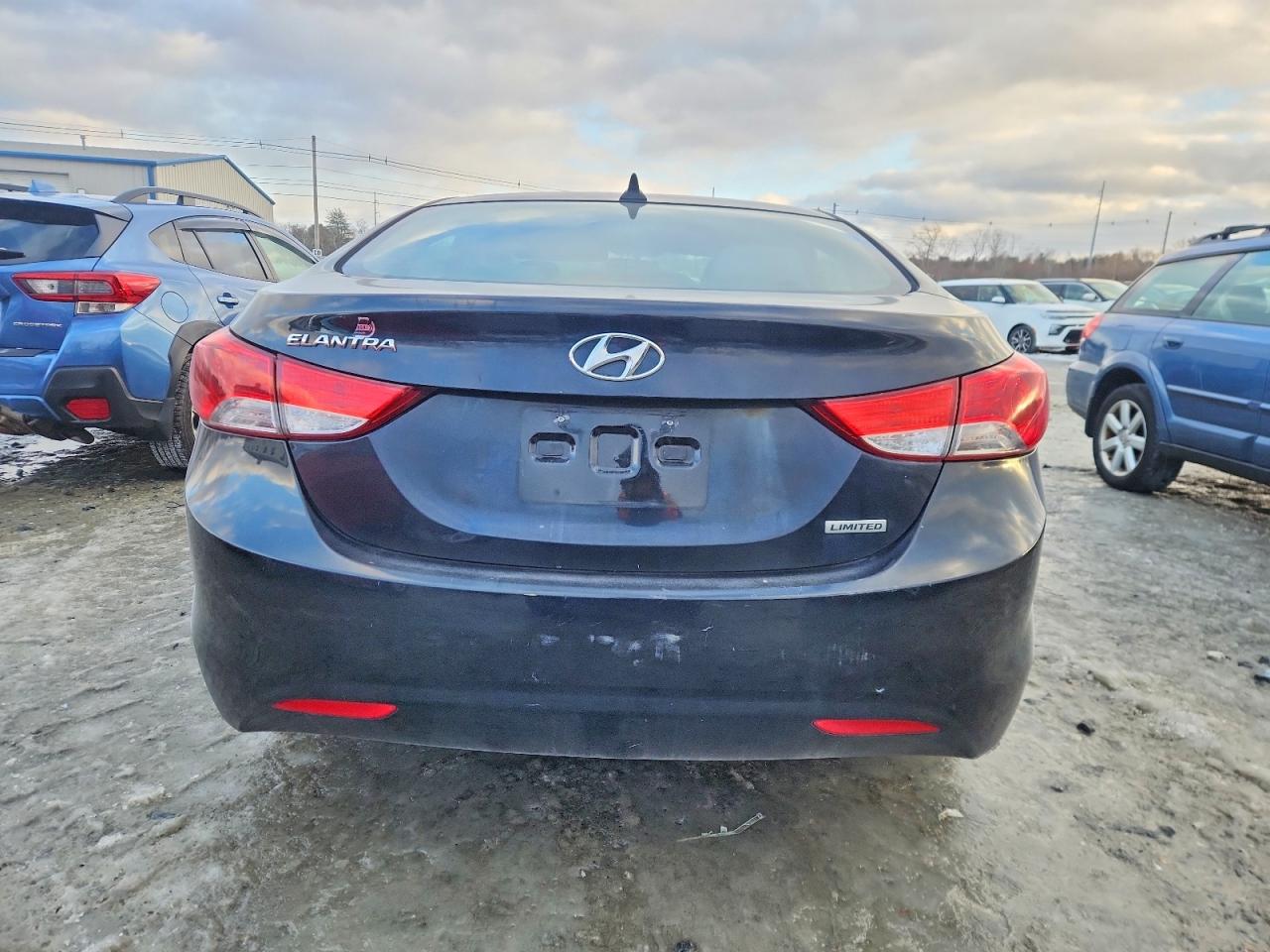 2013 HYUNDAI ELANTRA GLS photo 11