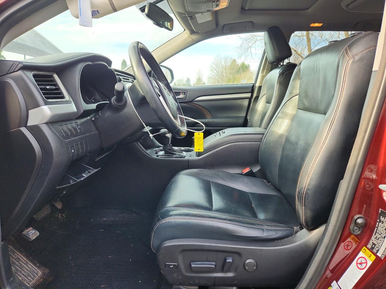 2014 TOYOTA HIGHLANDER XLE photo 7
