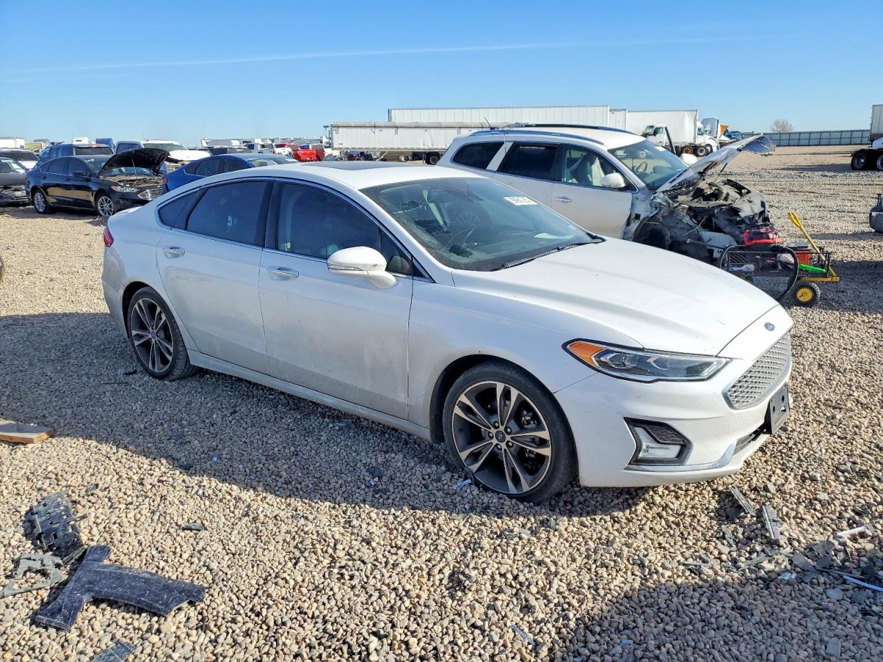 2019 FORD FUSION TITANIUM photo 4