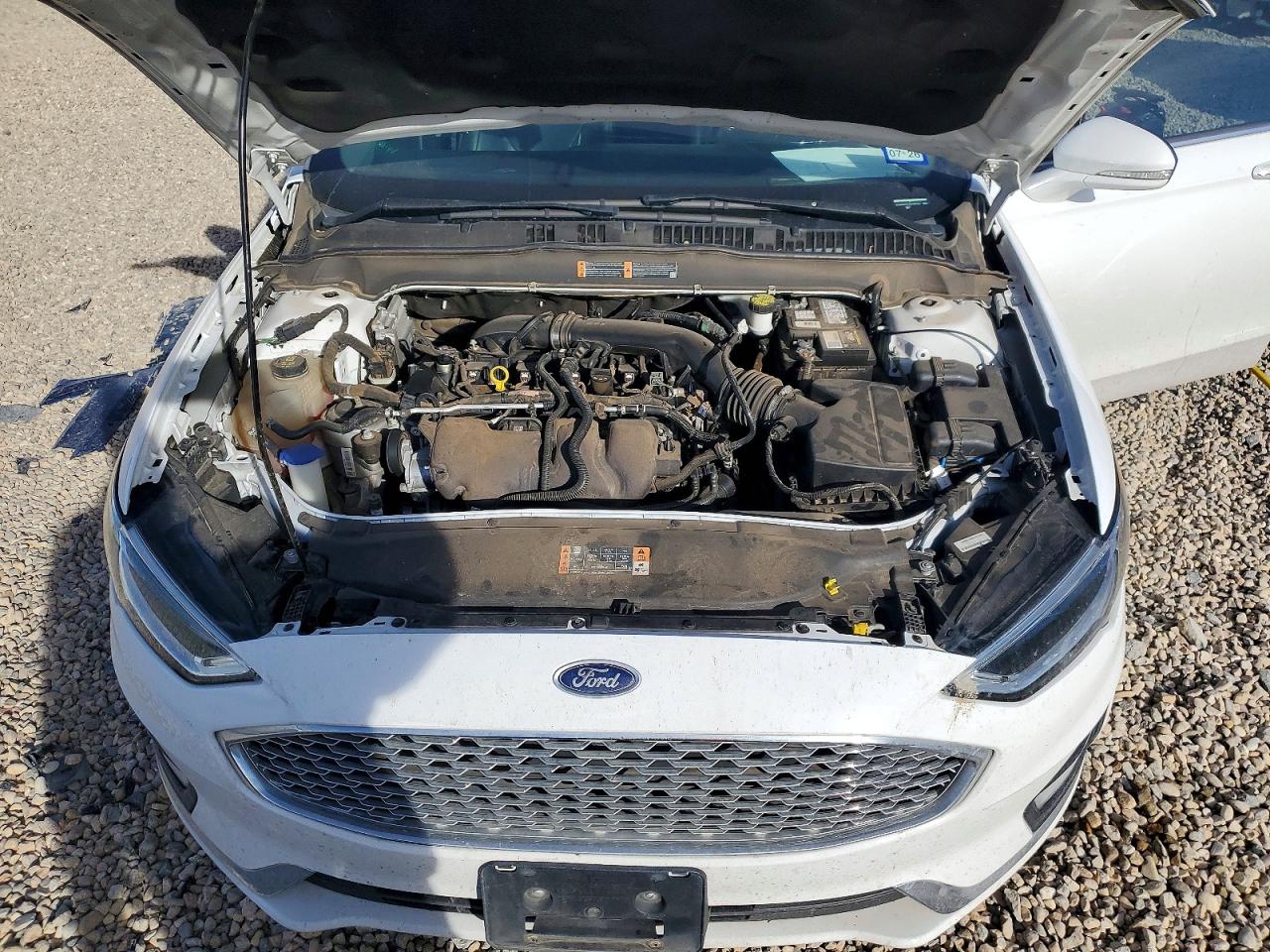 2019 FORD FUSION TITANIUM photo 11