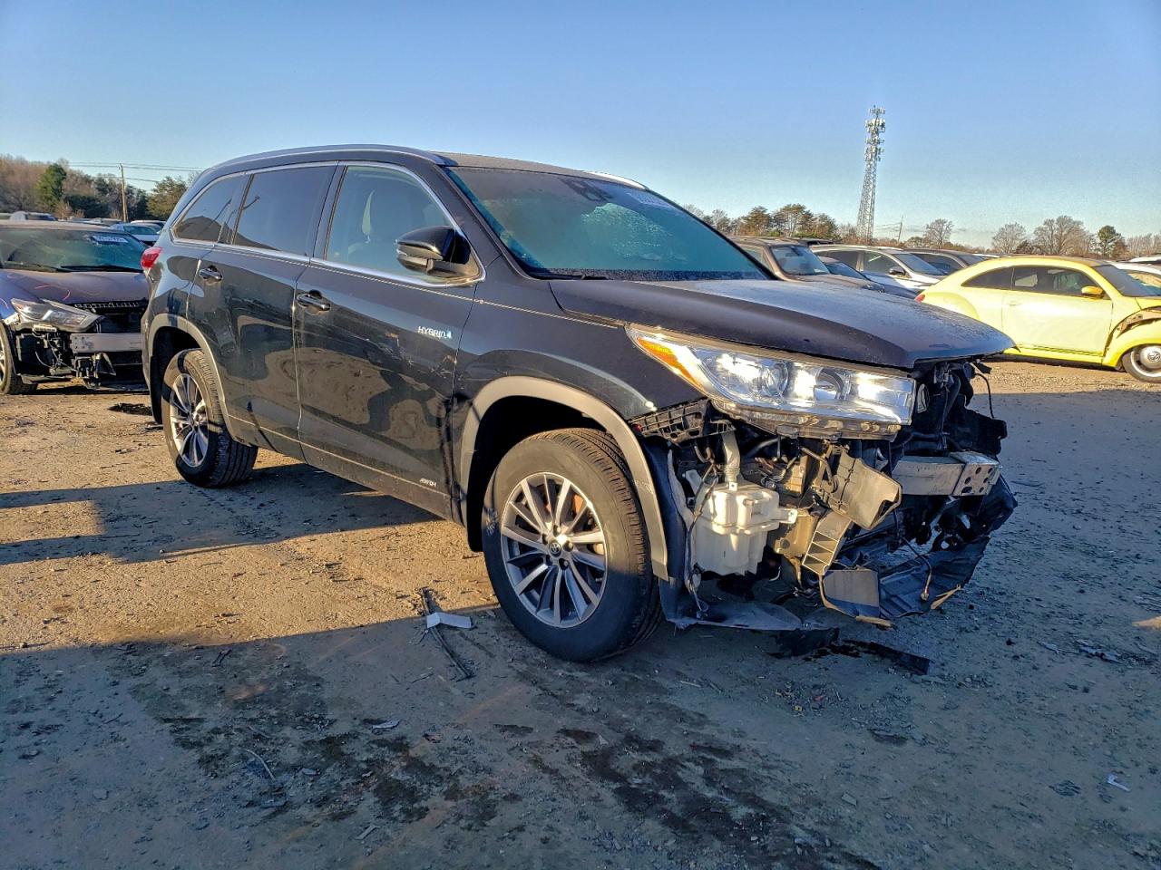 2017 TOYOTA HIGHLANDER HYBRID photo 10
