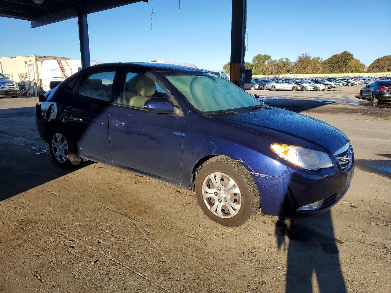 2010 HYUNDAI ELANTRA BLUE photo 4