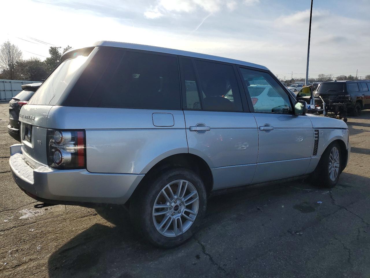 2012 LAND ROVER RANGE ROVER HSE photo 3