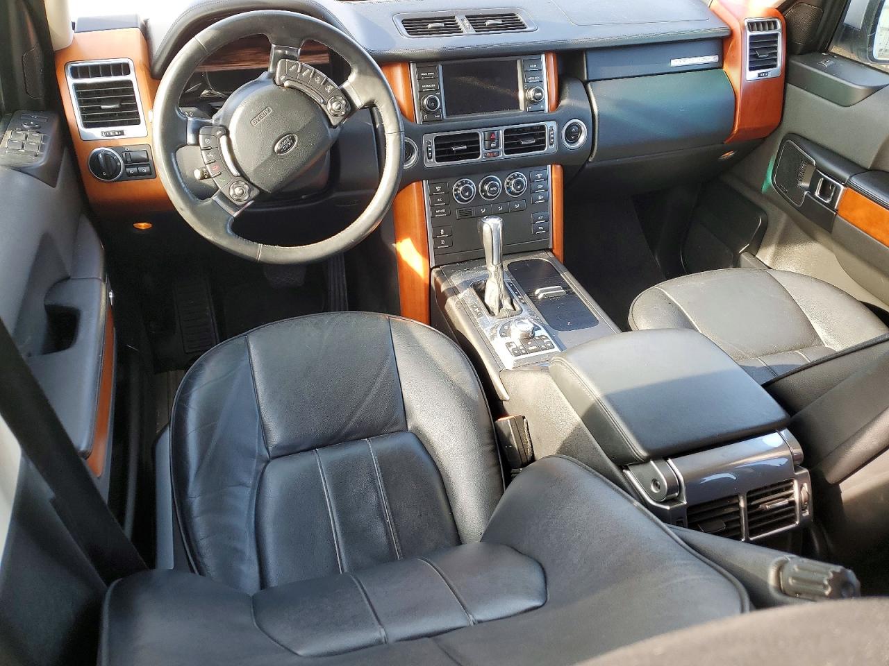 2012 LAND ROVER RANGE ROVER HSE photo 8