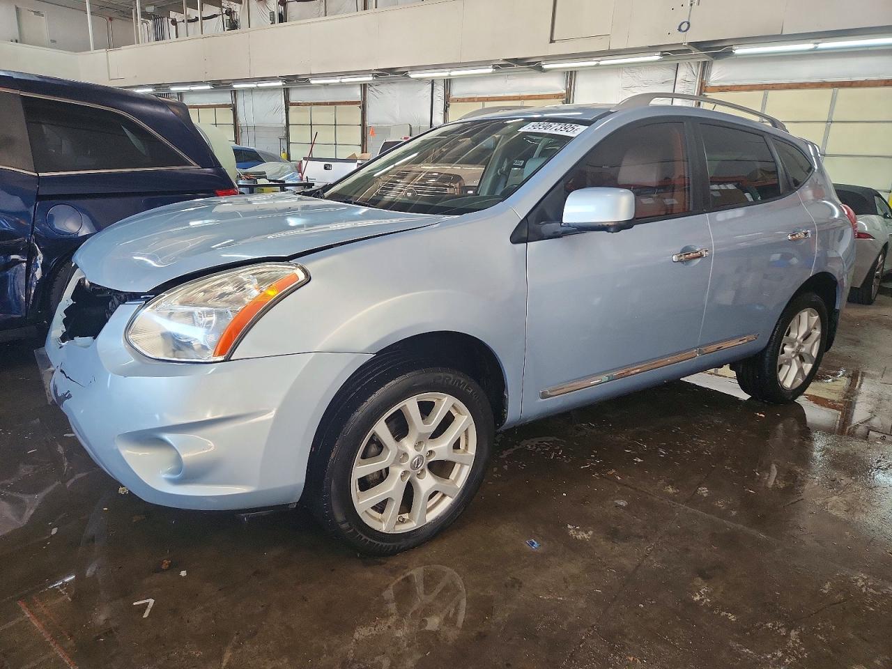 2013 NISSAN ROGUE