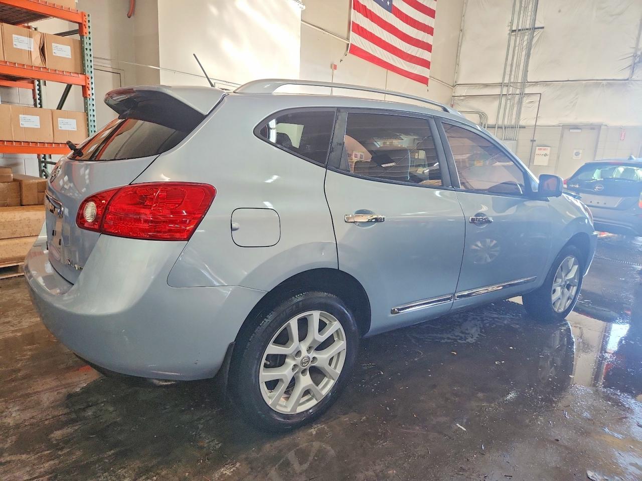 2013 NISSAN ROGUE S photo 3
