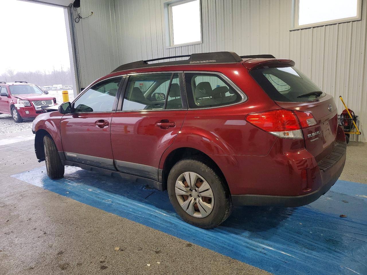 2011 SUBARU OUTBACK 2.5I photo 2