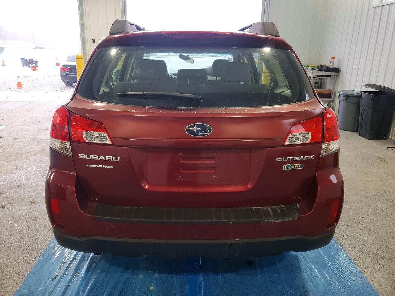 2011 SUBARU OUTBACK 2.5I photo 6