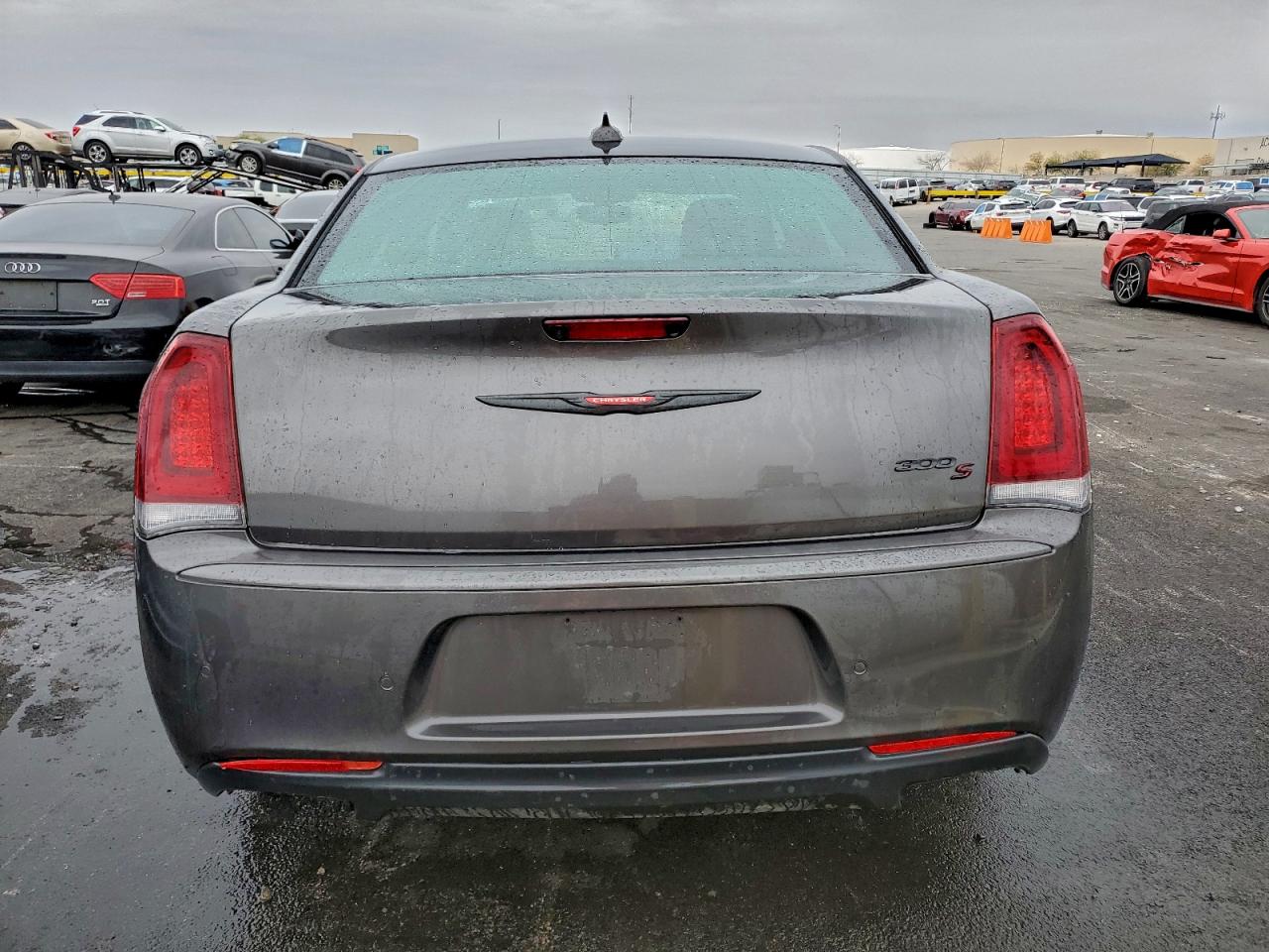 2023 CHRYSLER 300 S photo 6
