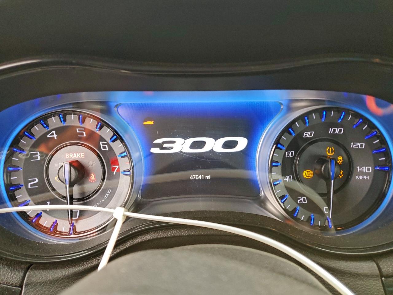 2023 CHRYSLER 300 S photo 9
