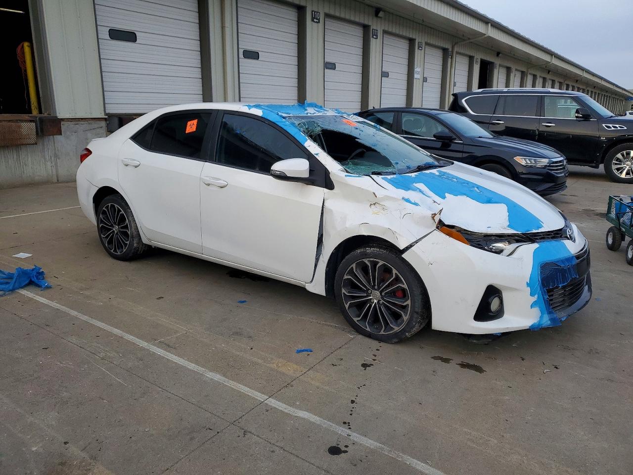 2014 TOYOTA COROLLA L photo 7