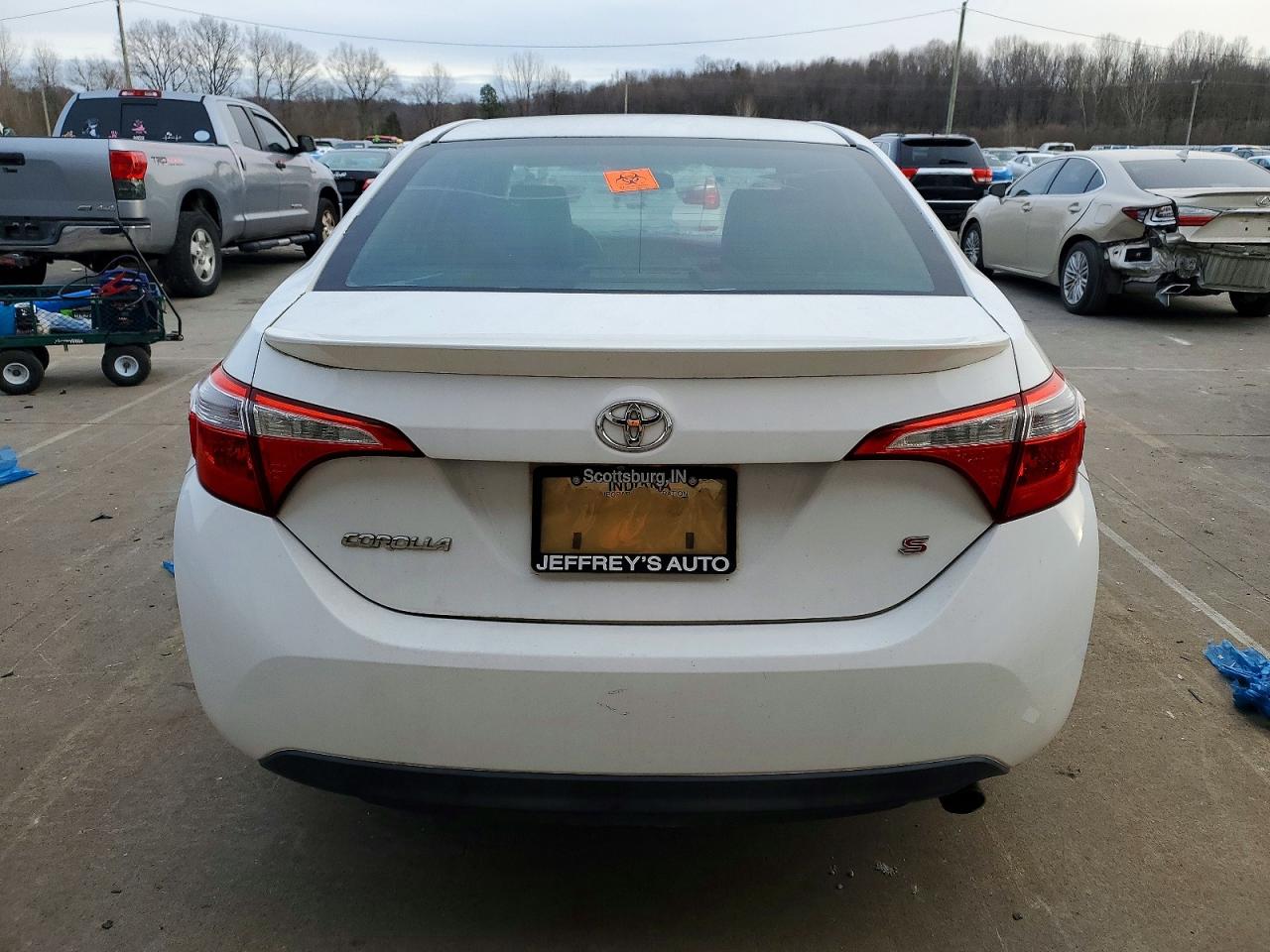 2014 TOYOTA COROLLA L photo 11