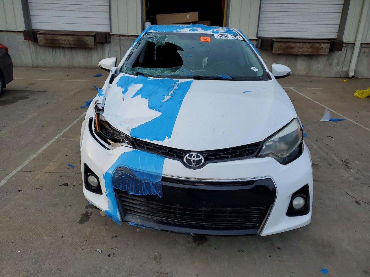 2014 TOYOTA COROLLA L photo 9