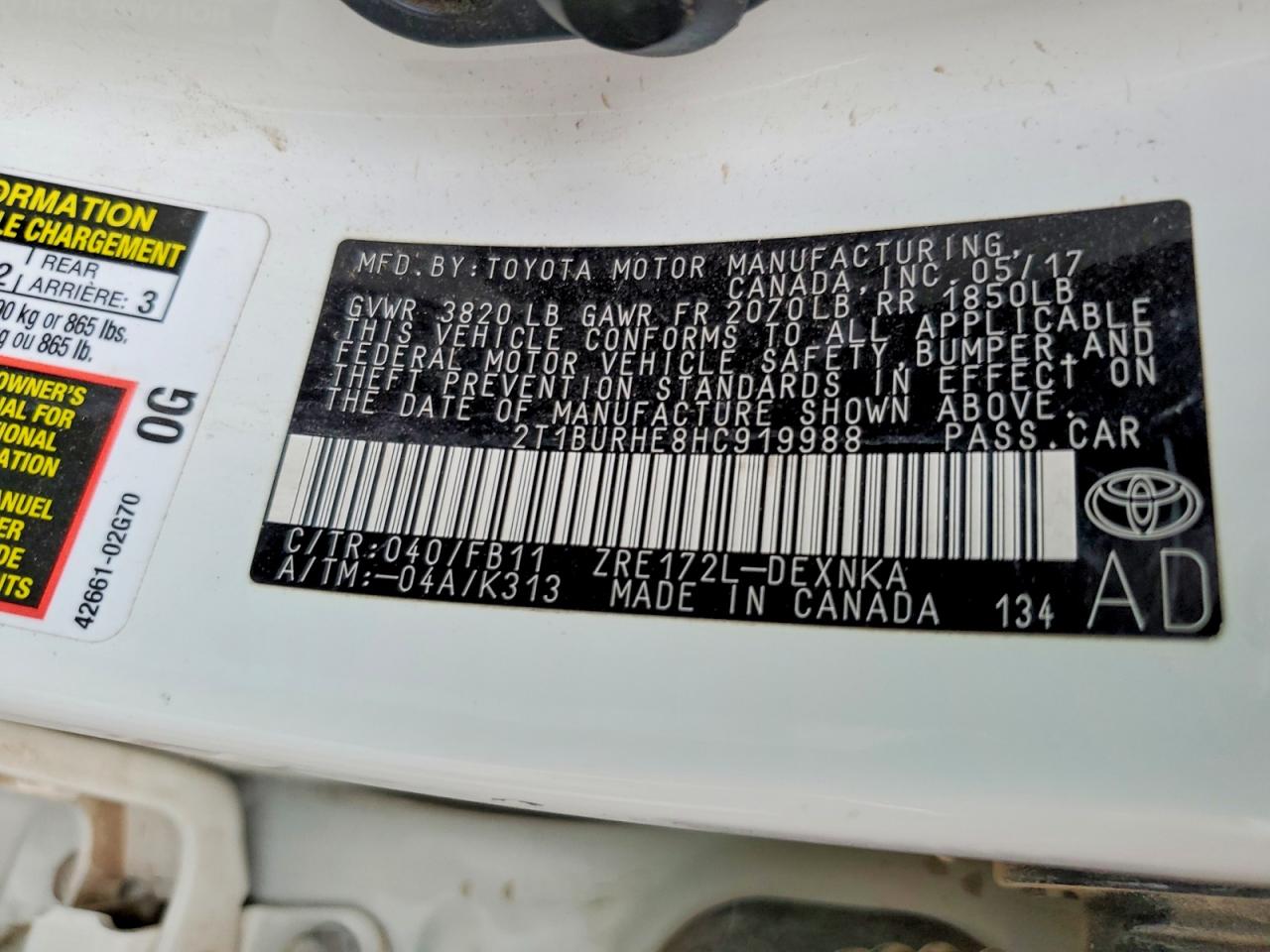 2017 TOYOTA COROLLA L photo 23