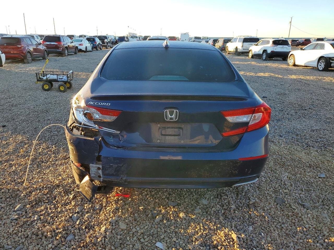 2018 HONDA ACCORD EXL photo 6