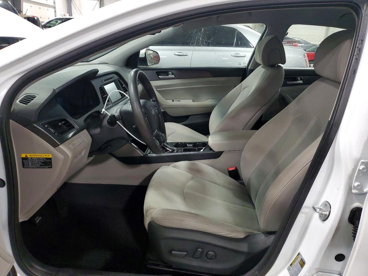 2016 HYUNDAI SONATA SPORT photo 13