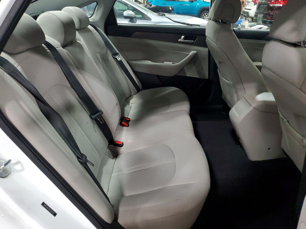 2016 HYUNDAI SONATA SPORT photo 19