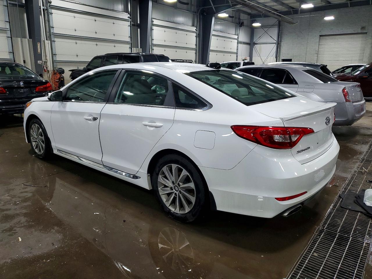 2016 HYUNDAI SONATA SPORT photo 3
