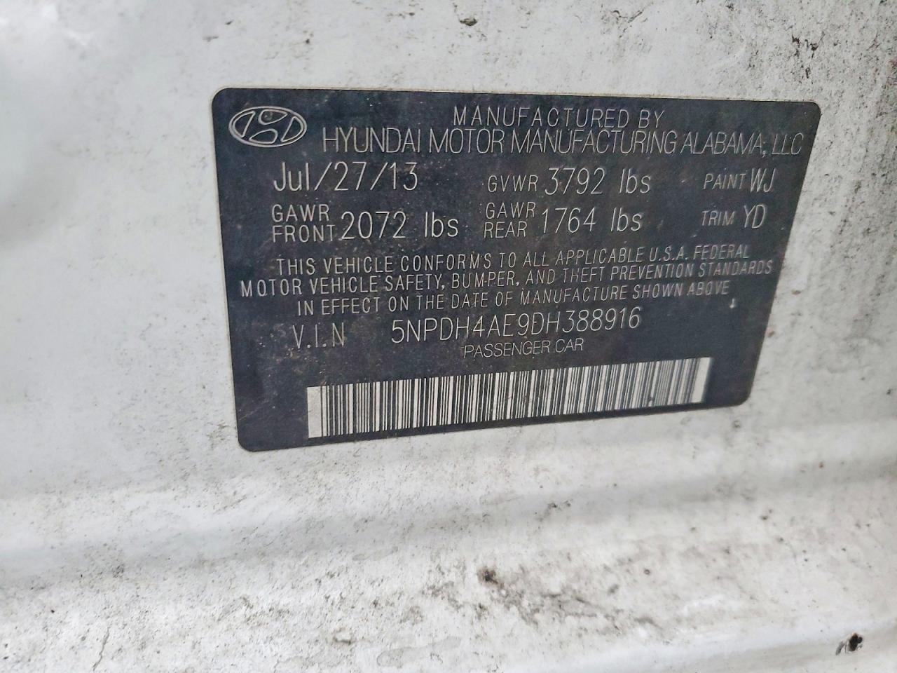 2013 HYUNDAI ELANTRA GLS photo 12
