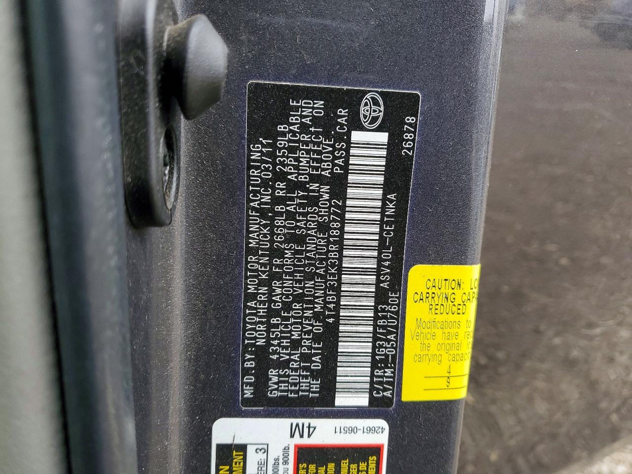 2011 TOYOTA CAMRY BASE photo 12