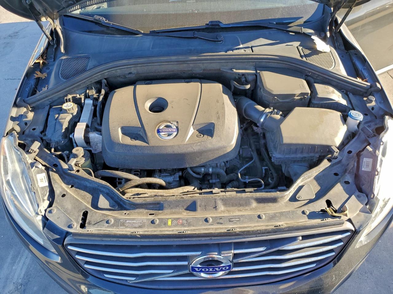 2015 VOLVO XC60 T5 PREMIER photo 12