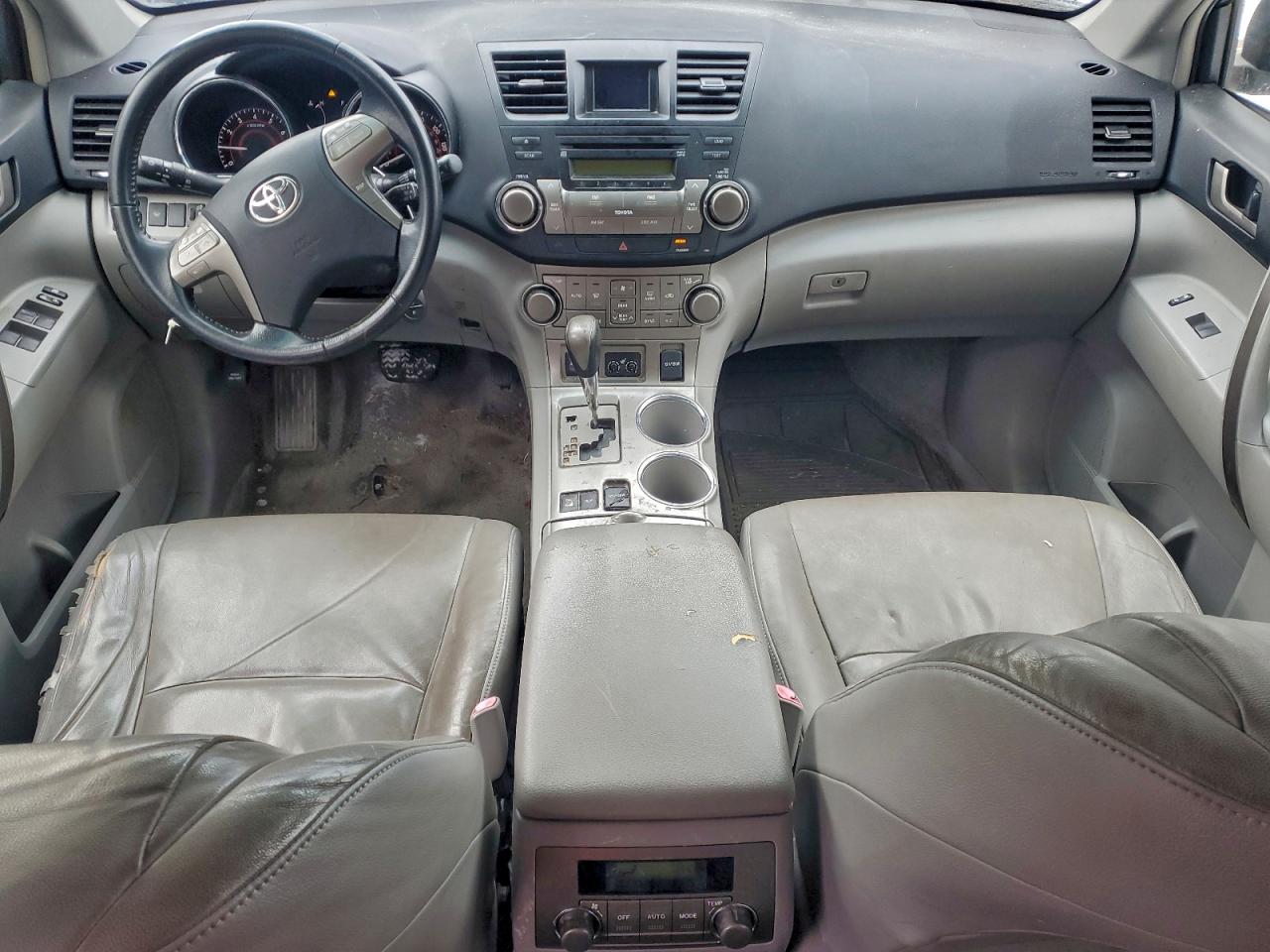 2008 TOYOTA HIGHLANDER SPORT photo 22