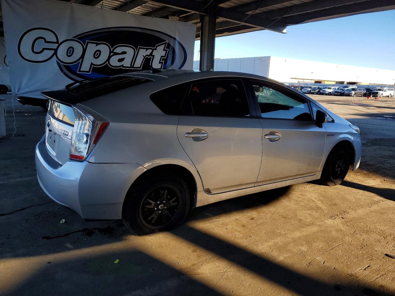 2010 TOYOTA PRIUS photo 5