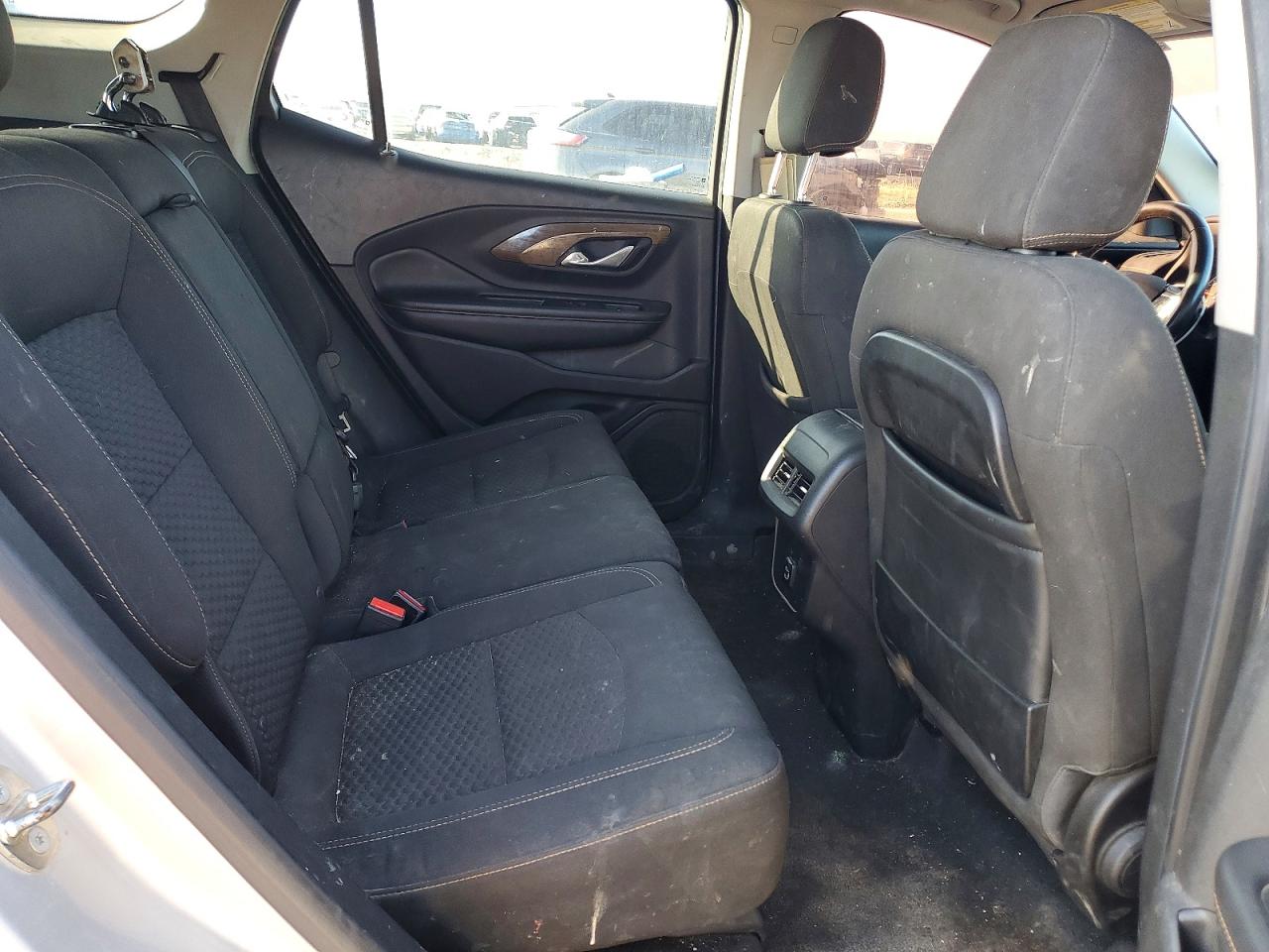 2018 GMC TERRAIN SLE photo 10