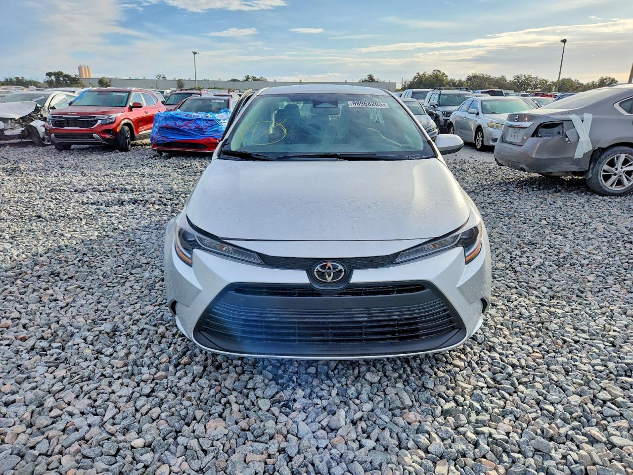 2024 TOYOTA COROLLA LE photo 9