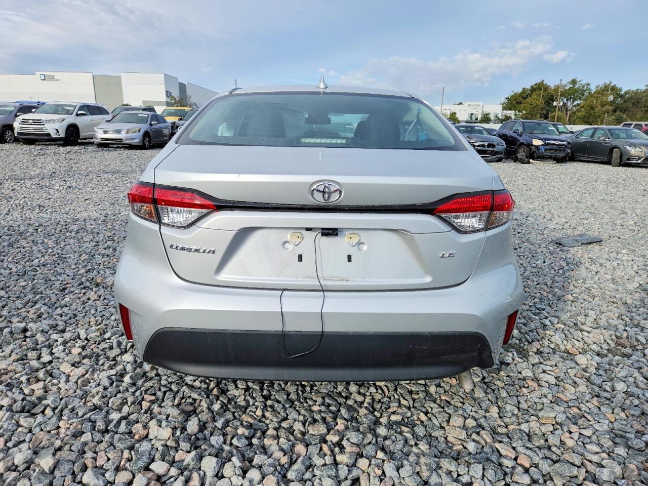 2024 TOYOTA COROLLA LE photo 11