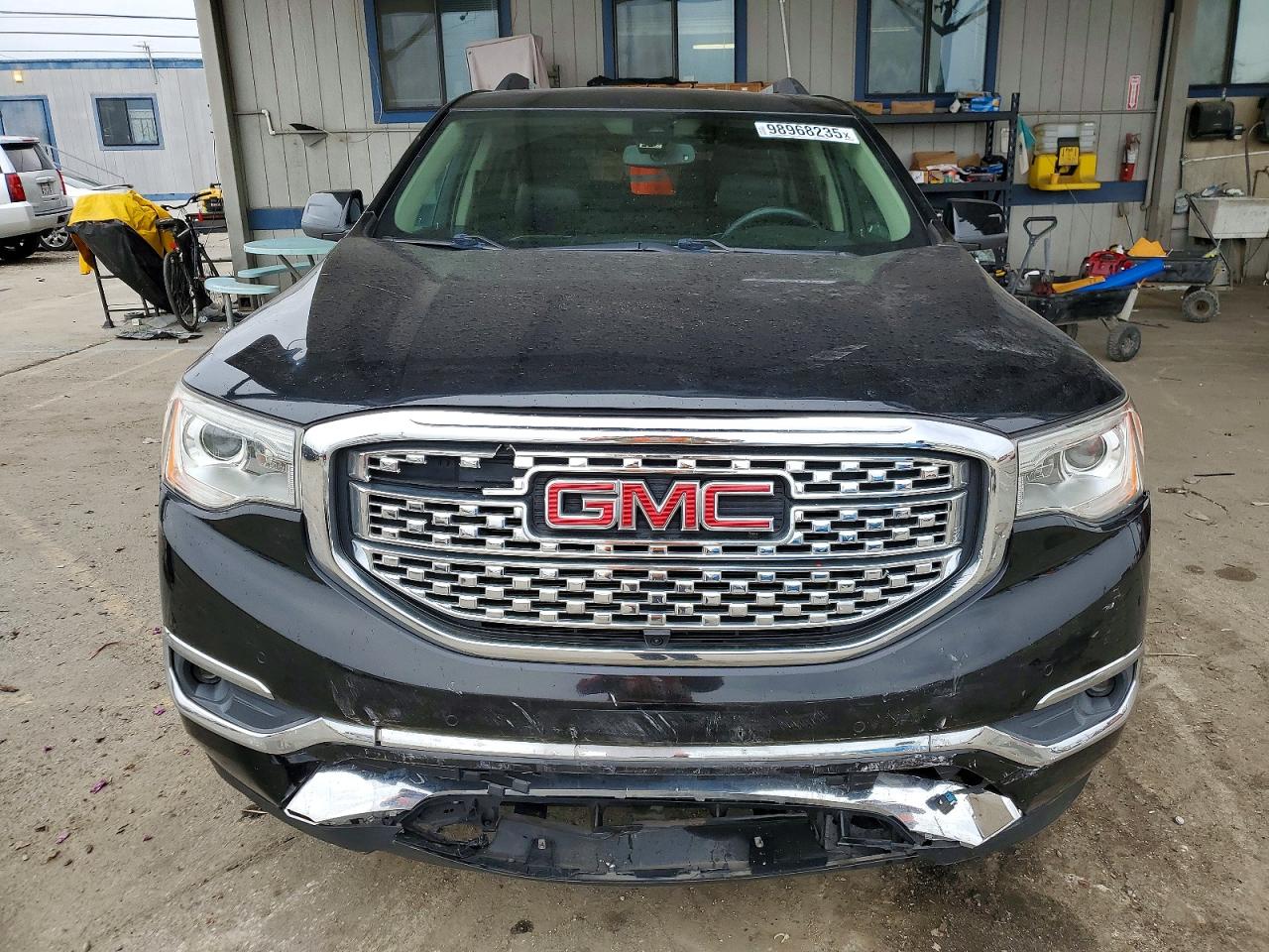 2017 GMC ACADIA DENALI photo 9