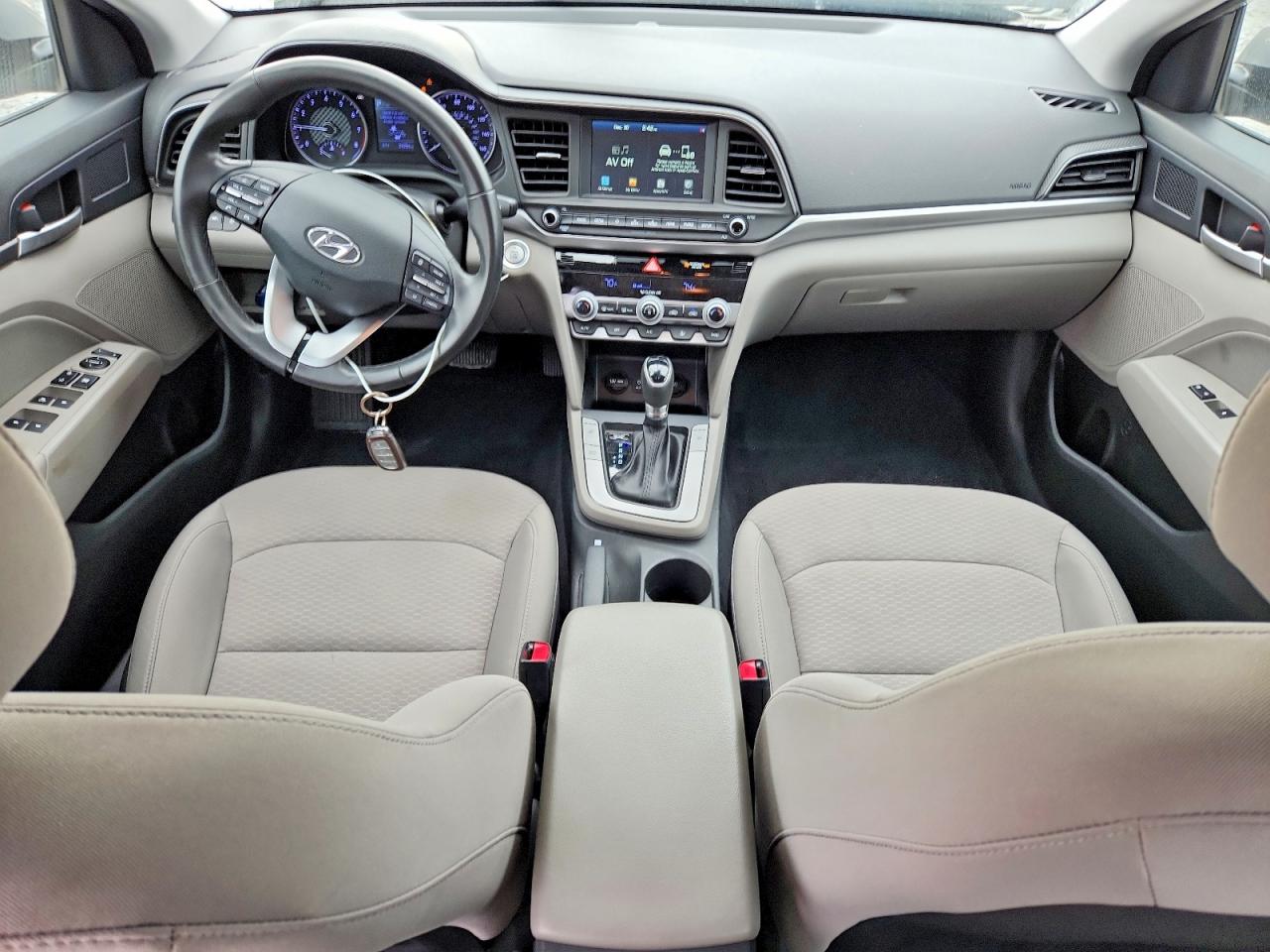 2020 HYUNDAI ELANTRA SEL photo 8