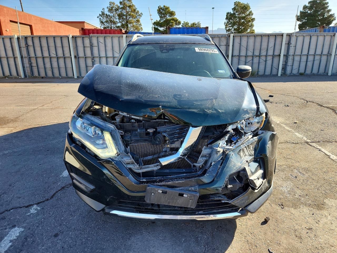 2019 NISSAN ROGUE S photo 5