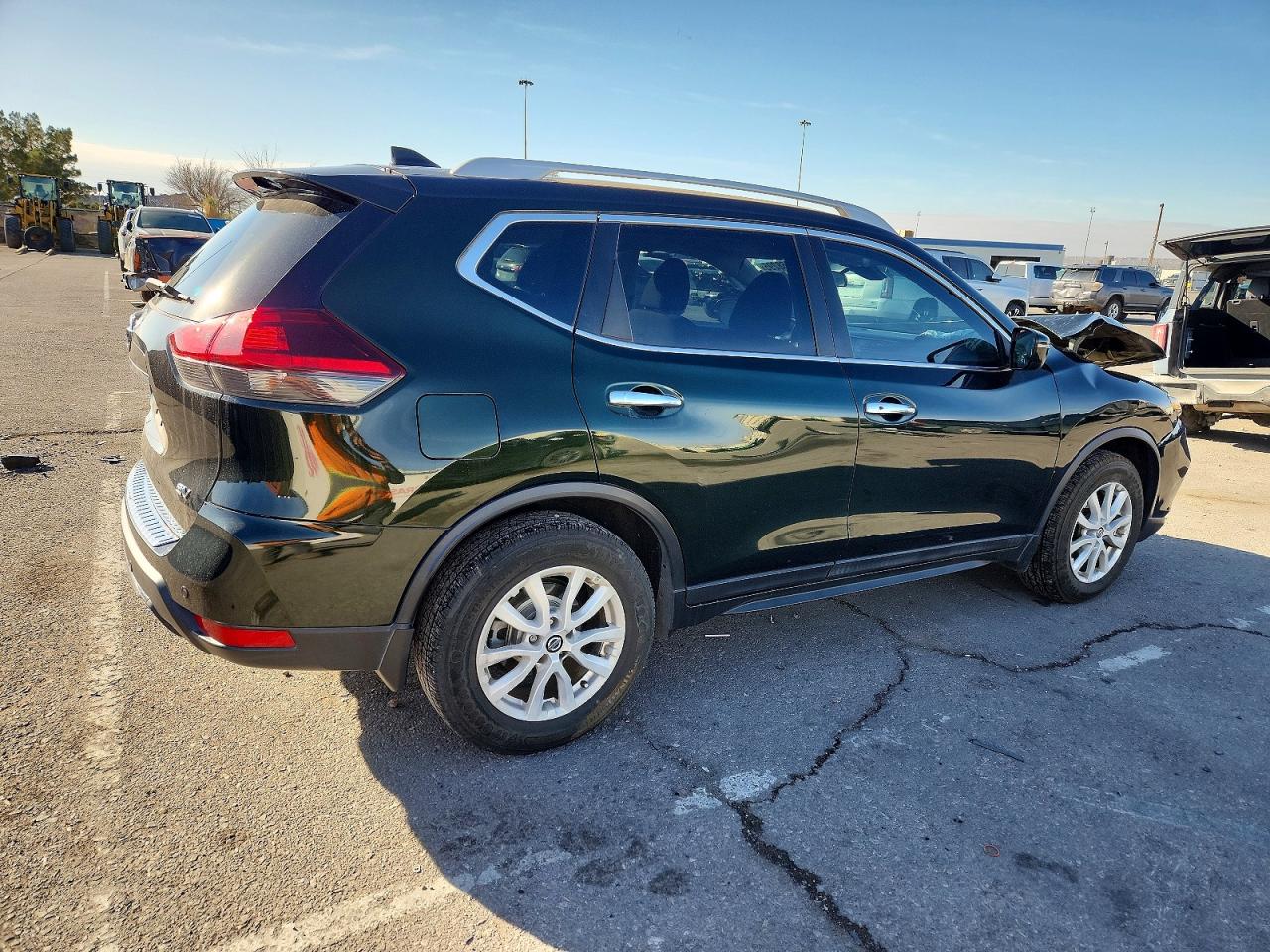 2019 NISSAN ROGUE S photo 3