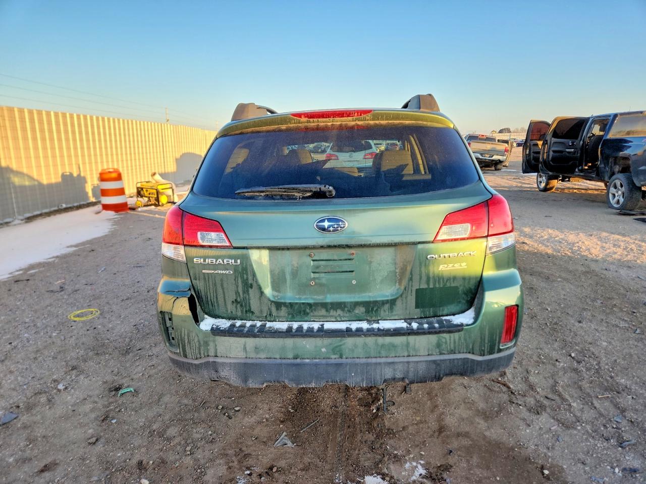 2012 SUBARU OUTBACK 2.5I PREMIUM photo 16
