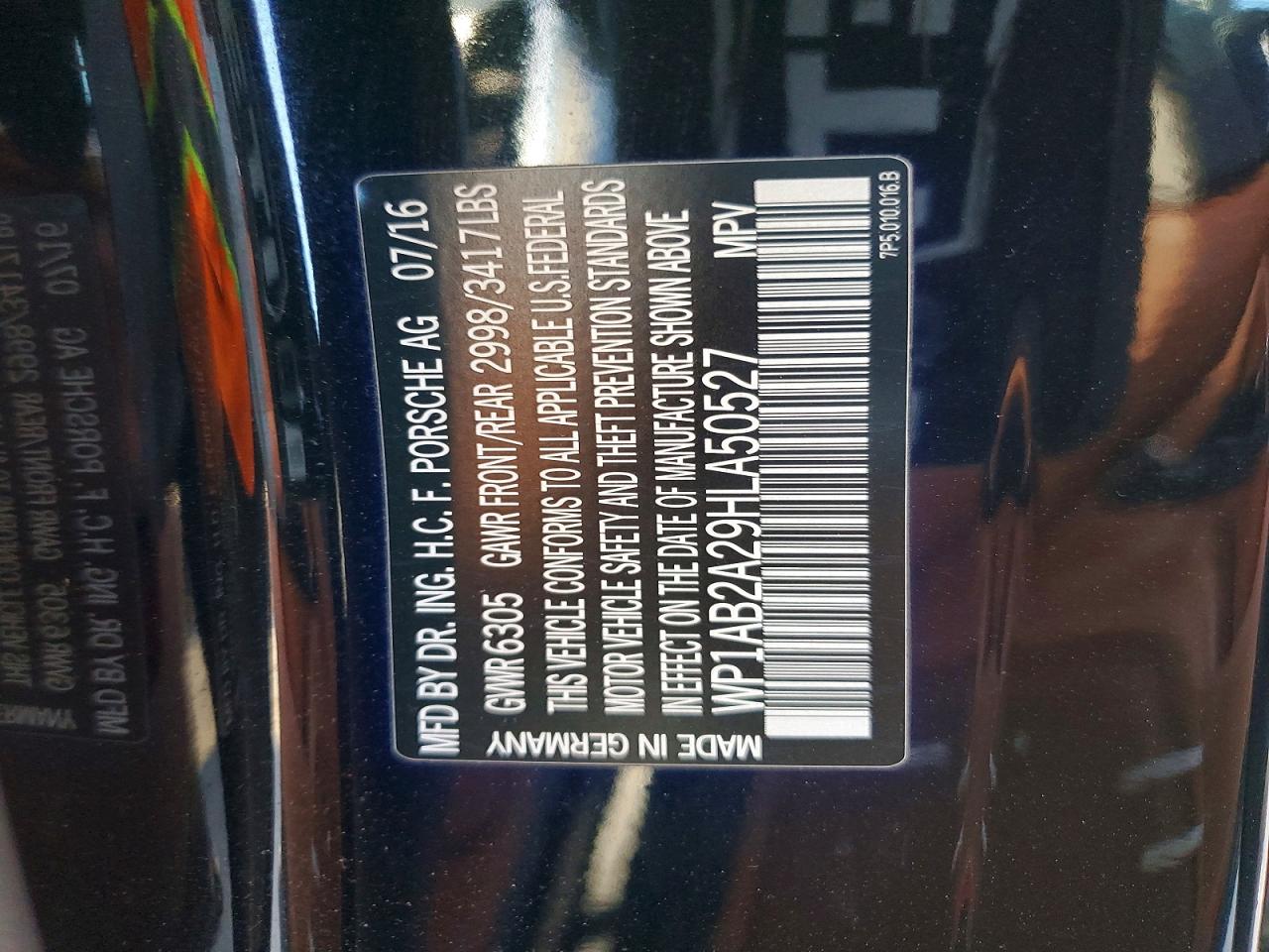 2017 PORSCHE CAYENNE S photo 12