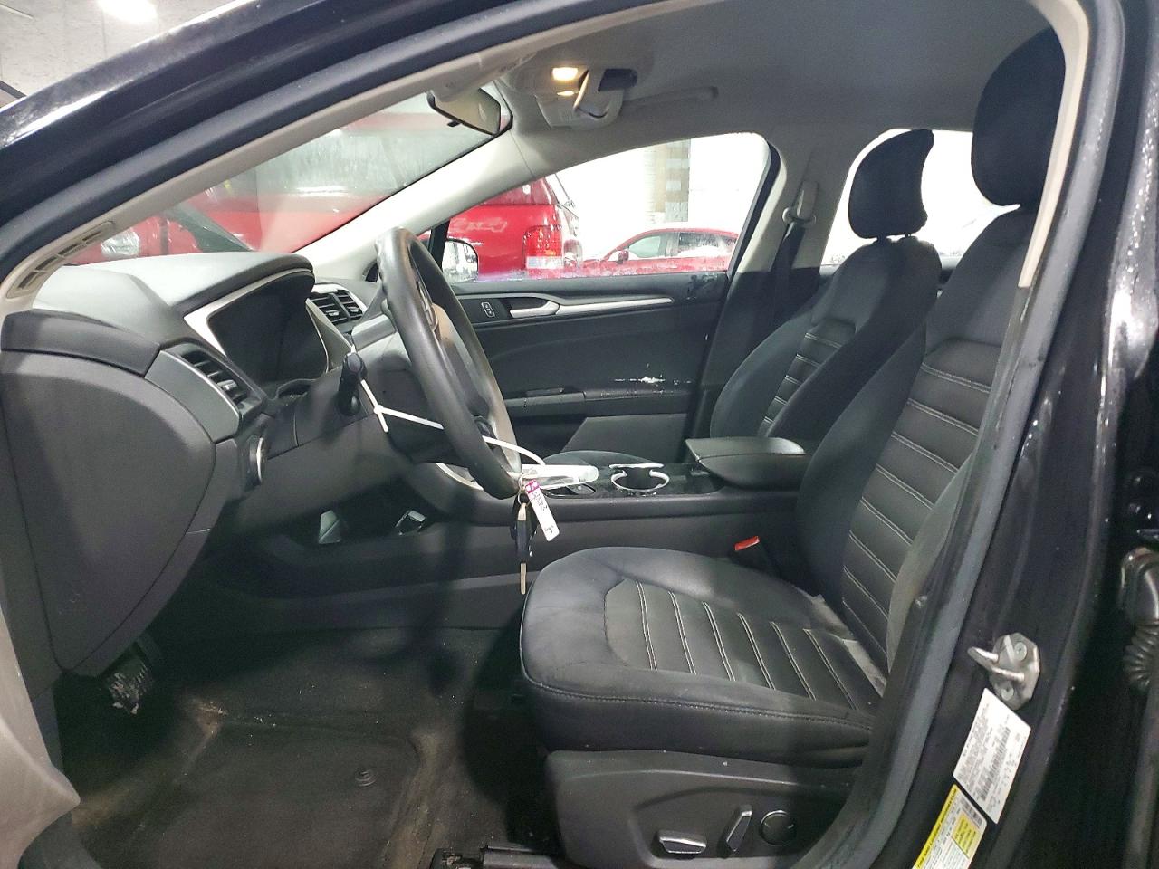 2015 FORD FUSION SE photo 13