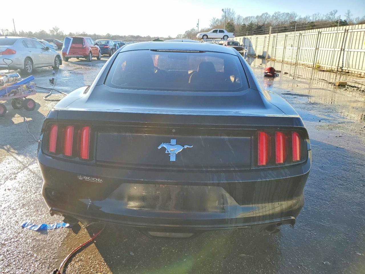 2017 FORD MUSTANG photo 16