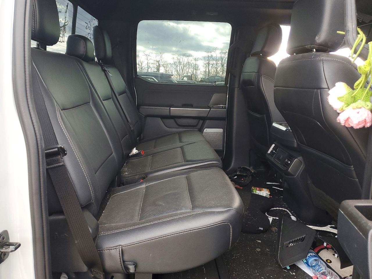 2024 FORD F150 XLT photo 19