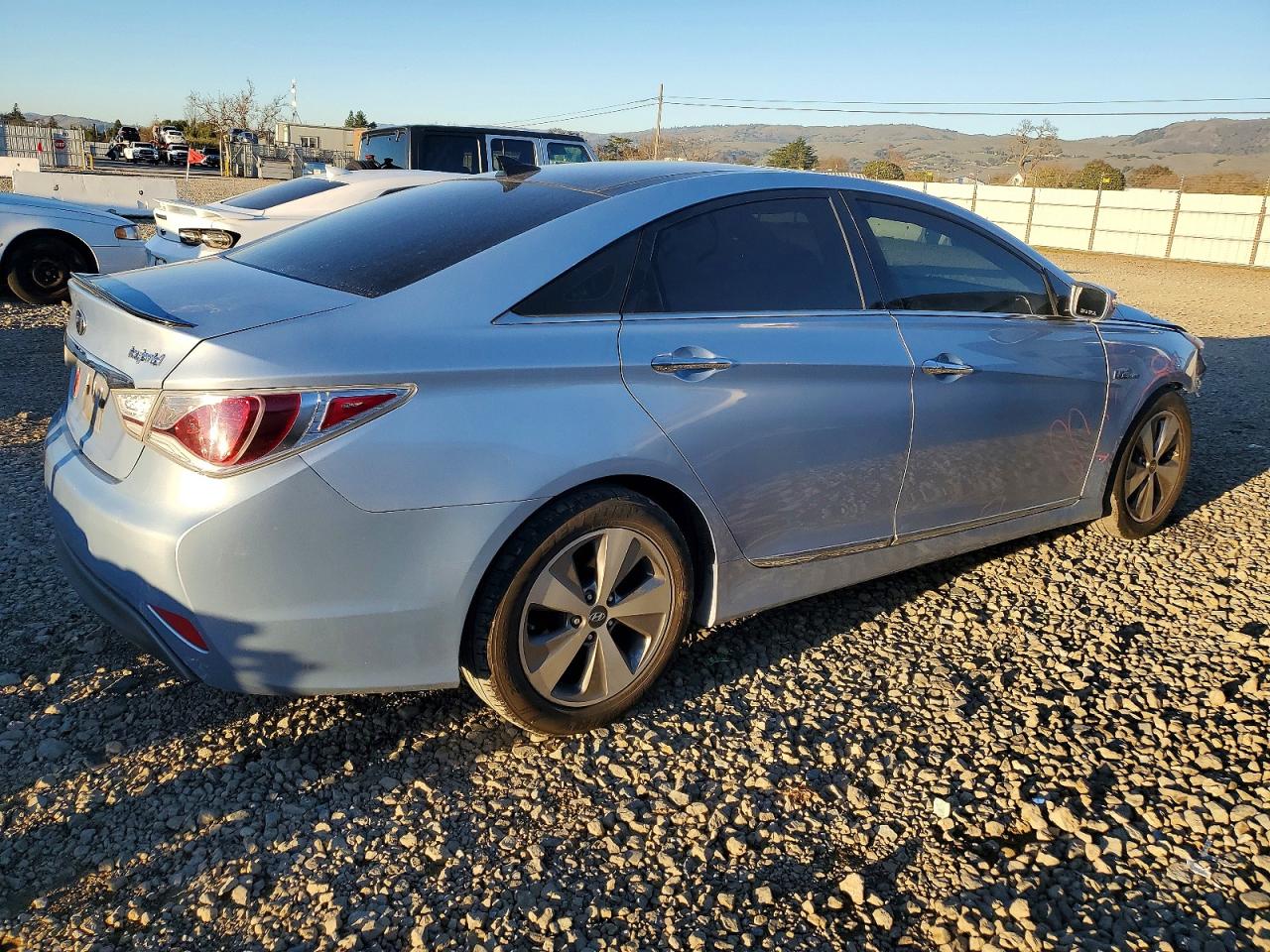 2012 HYUNDAI SONATA HYBRID photo 5