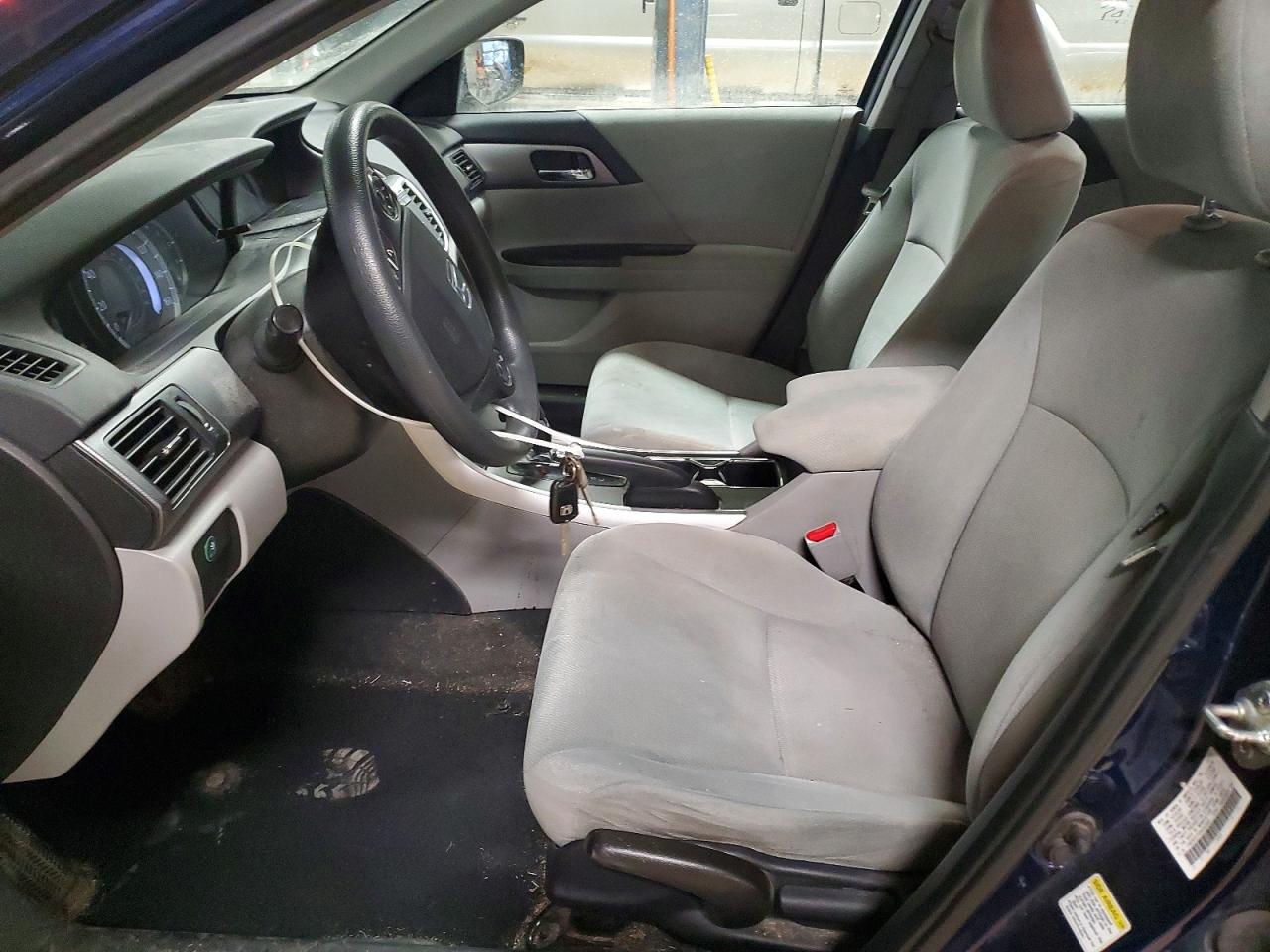 2013 HONDA ACCORD LX photo 7