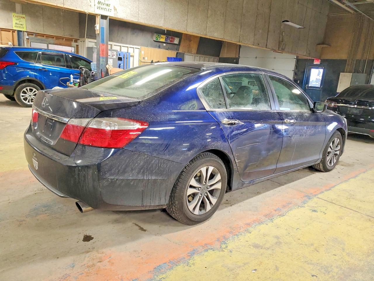 2013 HONDA ACCORD LX photo 3