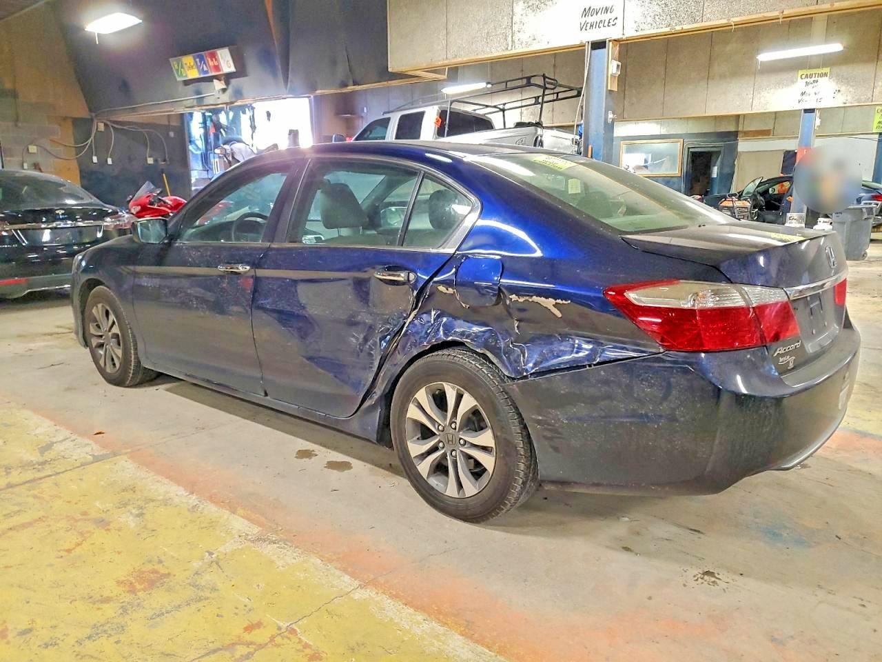 2013 HONDA ACCORD LX photo 2