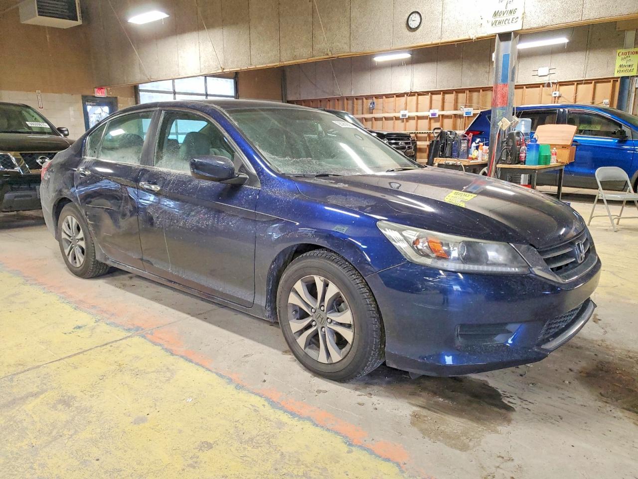 2013 HONDA ACCORD LX photo 4