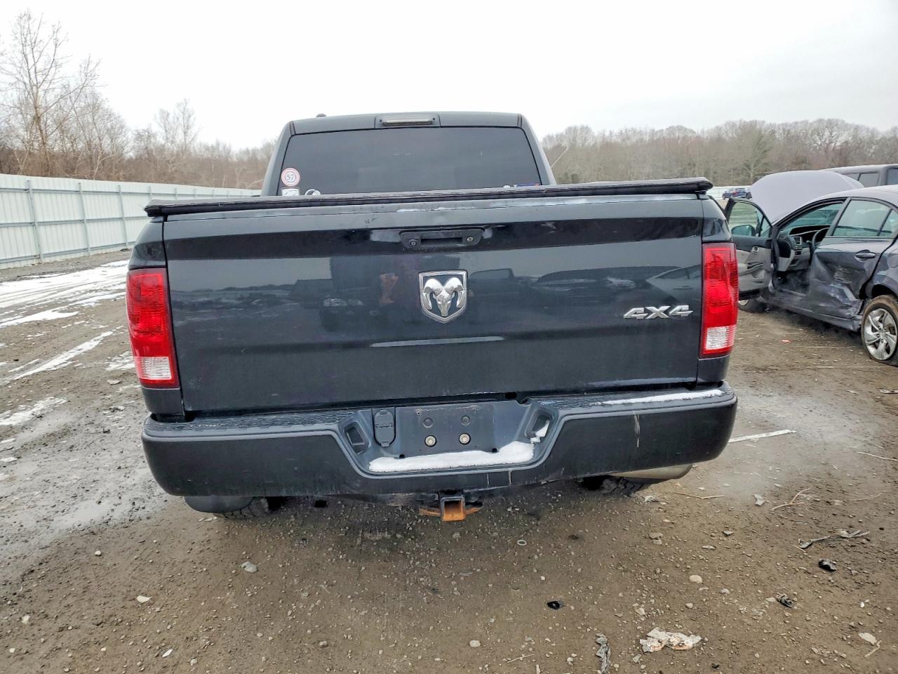 2018 RAM 1500 ST photo 6