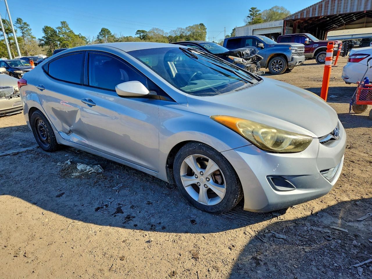 2013 HYUNDAI ELANTRA GLS photo 4