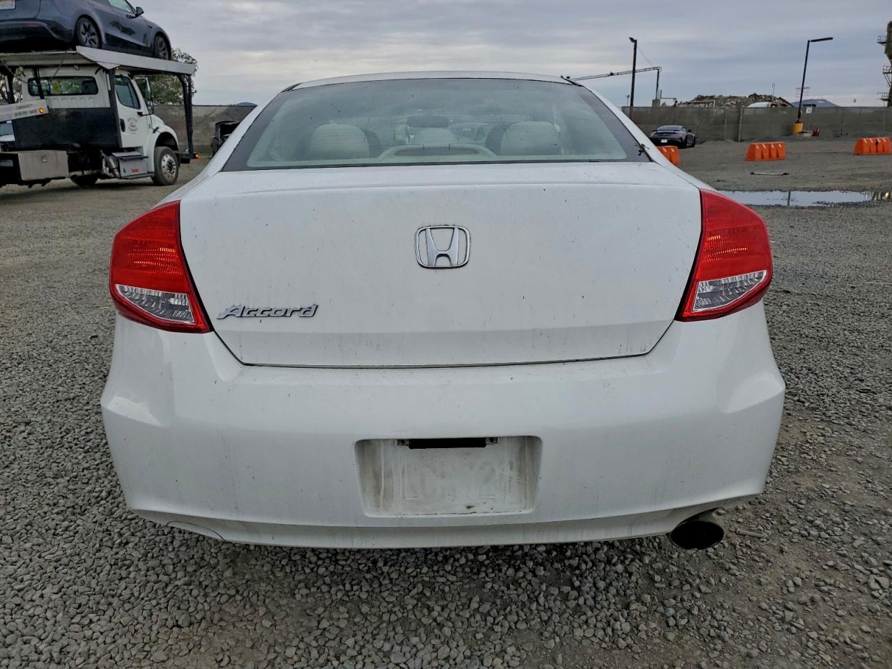 2011 HONDA ACCORD LX-S photo 6